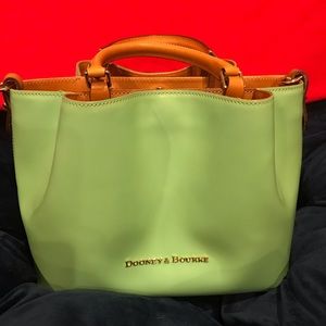 Dooney & Bourke Large City Barlow